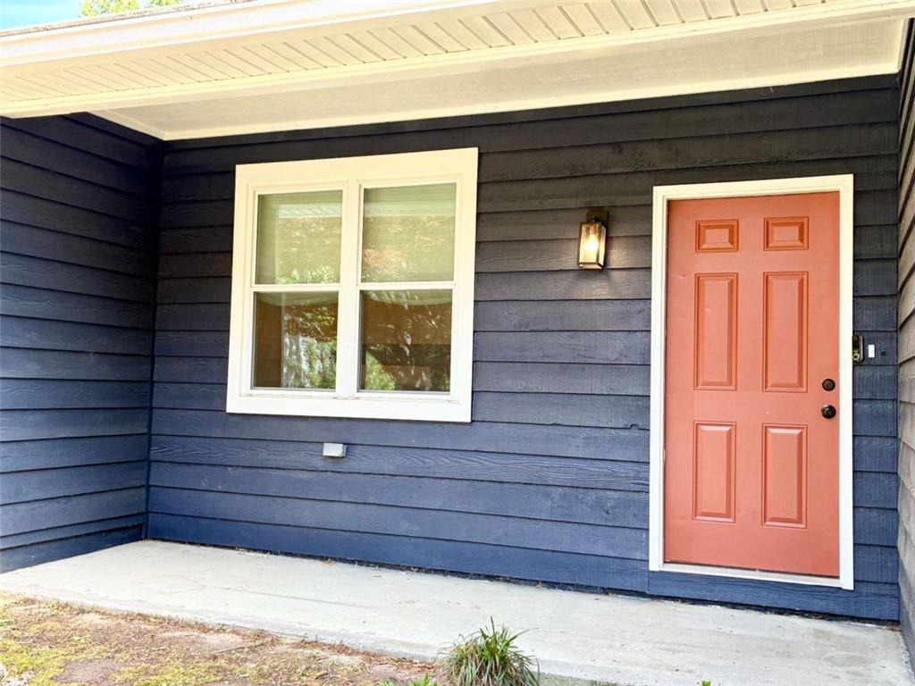 2830 Fox Hall Ln., Atlanta, GA 30349