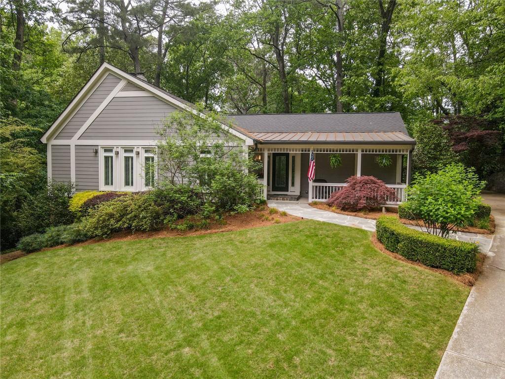 6090 Weatherly Dr., Sandy Springs, GA 30328