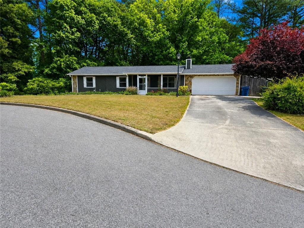 1250 Westwood Ct., Grayson, GA 30017