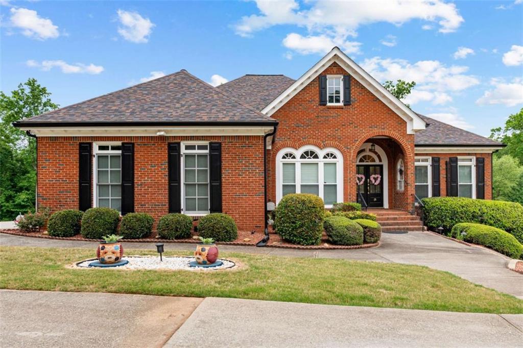 7881 Gable Dr., Douglasville, GA 30135