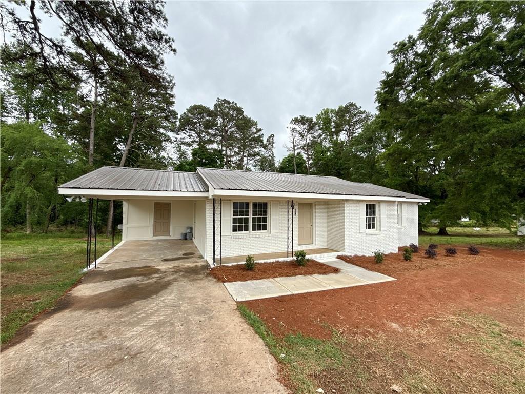 371 Church St., Pendergrass, GA 30567