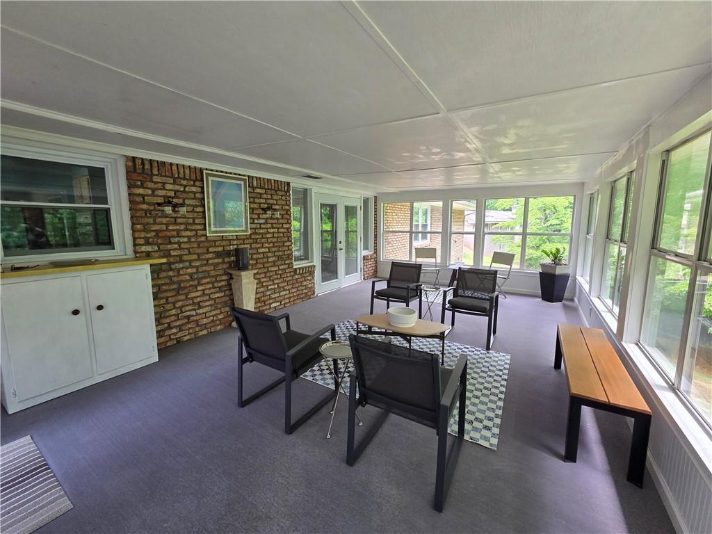 1554 Cooper Lake Rd., Smyrna, GA 30082