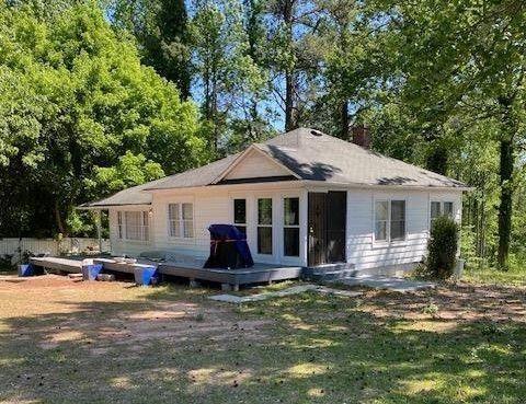 4682 Stonewall Tell Rd., Atlanta, GA 30349