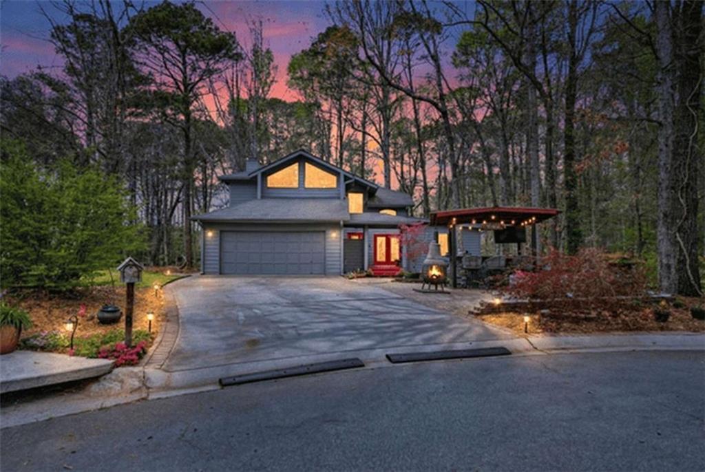 596 Willowgreen Ct., Conyers, GA 30094