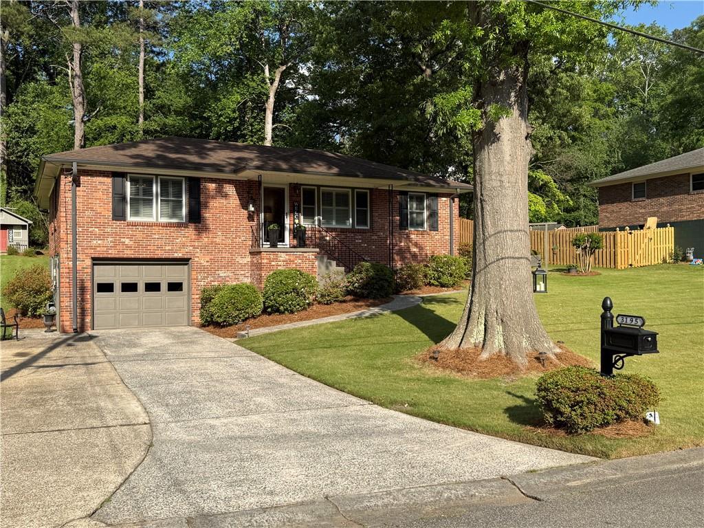 3195 Woodview Dr., Smyrna, GA 30082