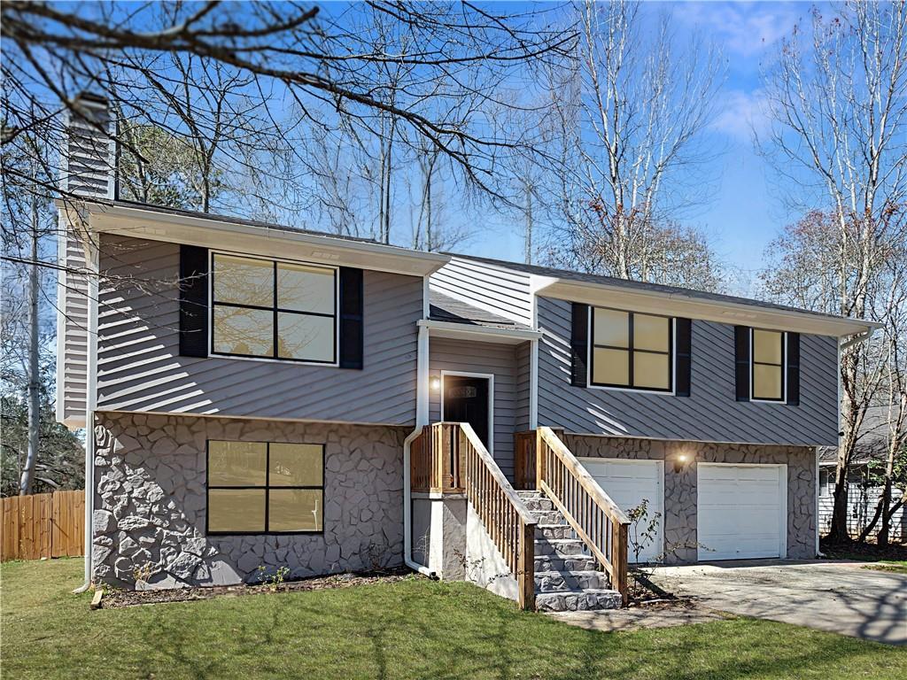 8443 Park Ridge Ln., Riverdale, GA 30274