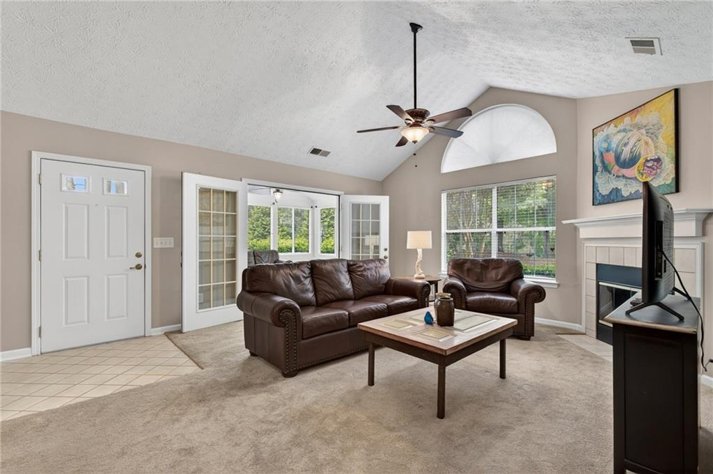 3814 Vineyards Lake Cir. #U15, Kennesaw, GA 30144