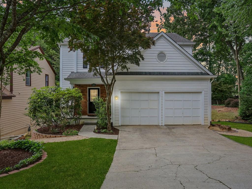2572 Pembrooke Way, Lawrenceville, GA 30044