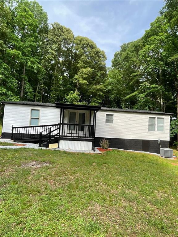 906 Jefferson River Rd., Jefferson, GA 30549