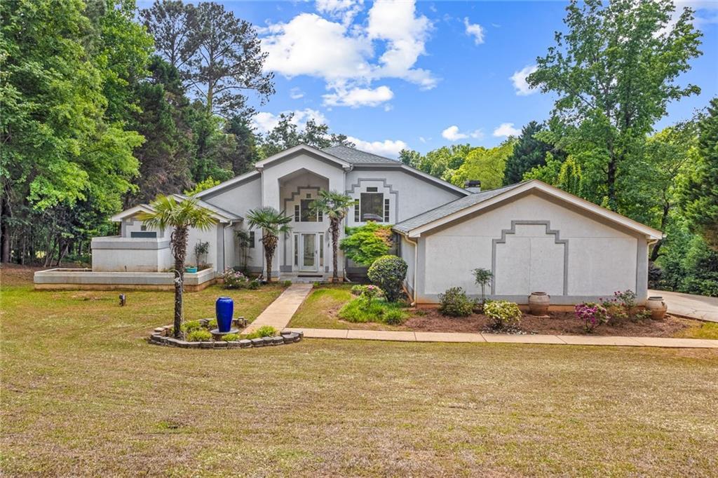 100 Catie Cir., Stockbridge, GA 30281