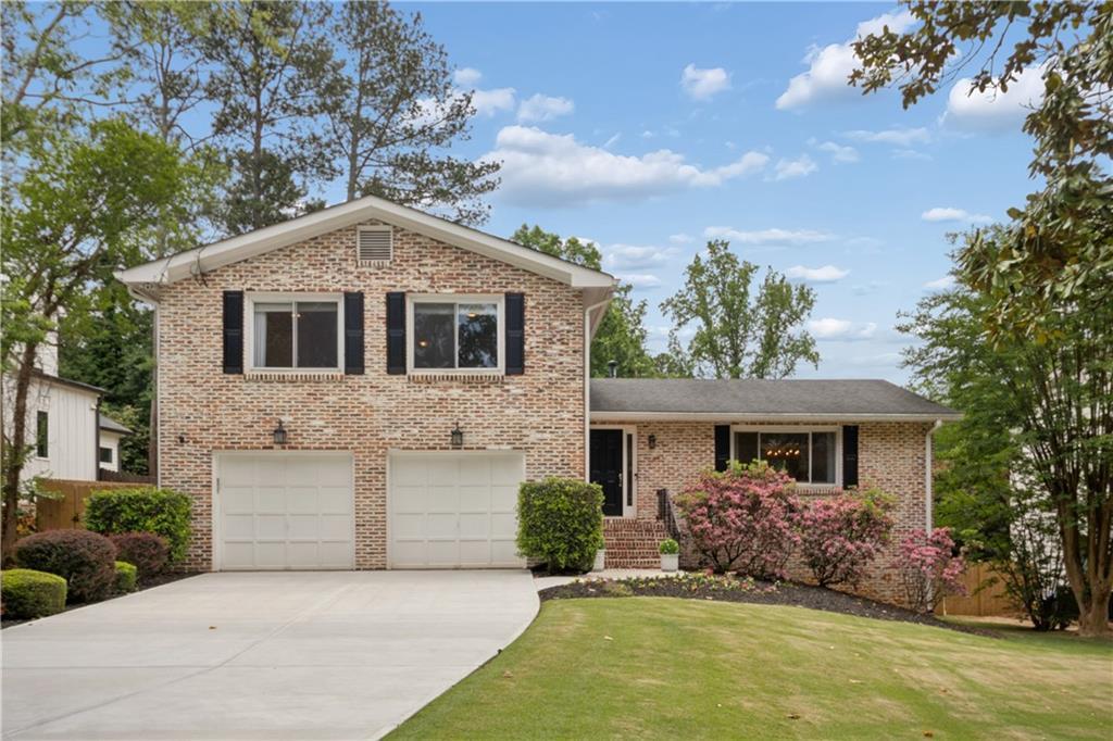 1493 Runnymeade Rd., Atlanta, GA 30319