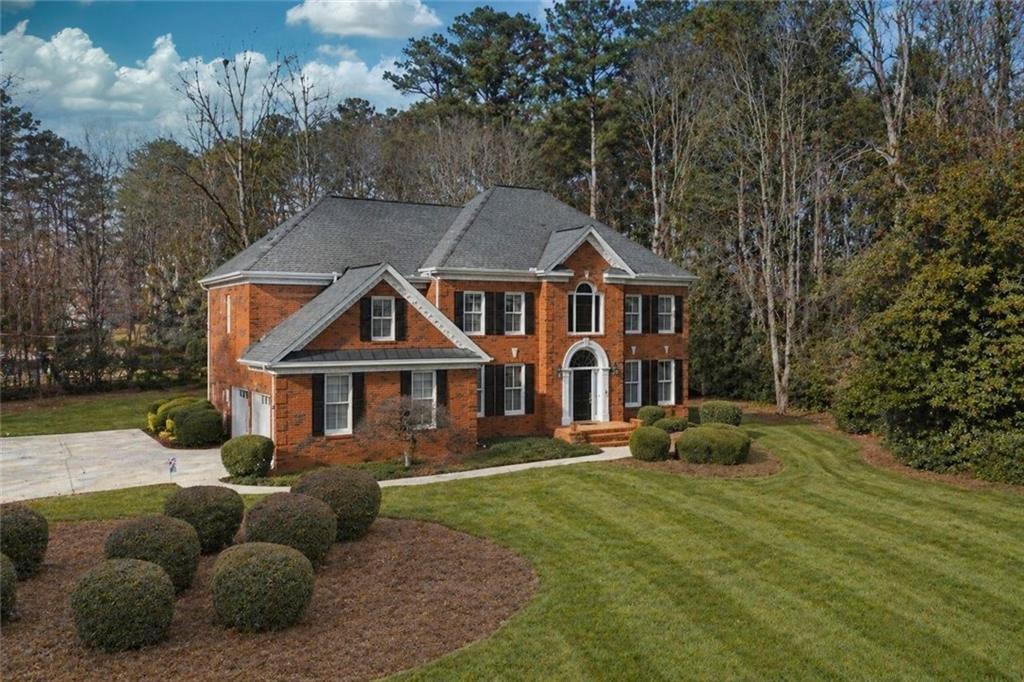 1700 Canterbury Pointe, Conyers, GA 30013