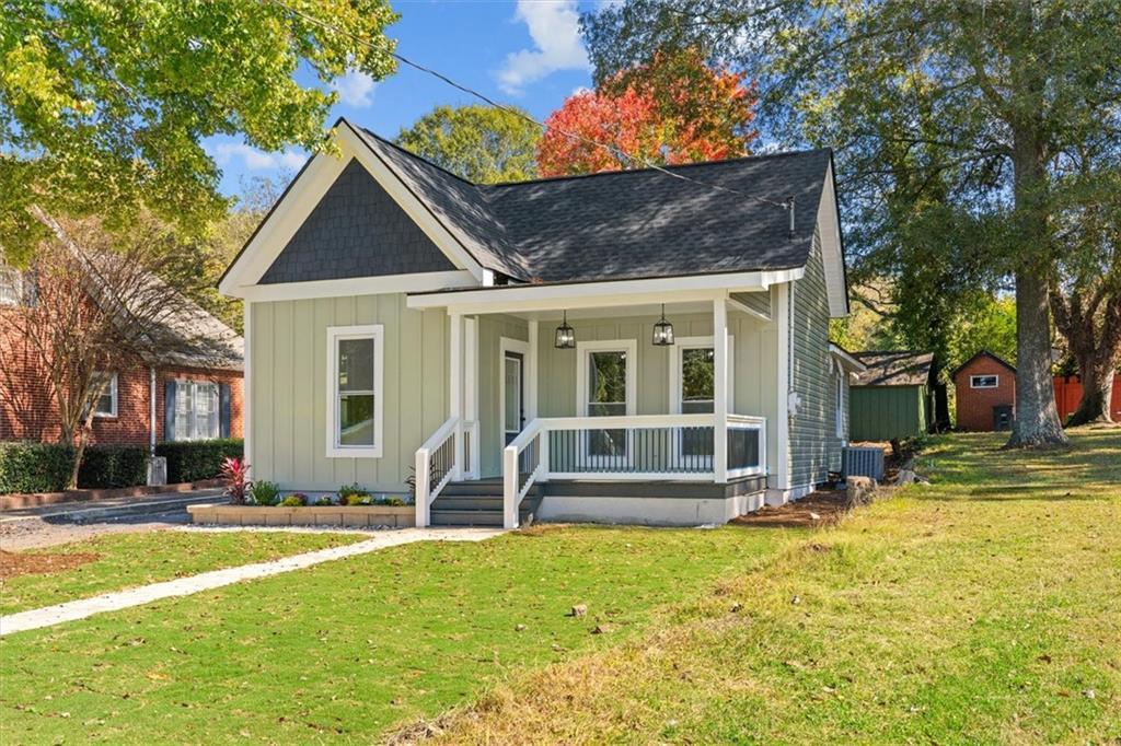 515 Woodlawn Ave., Calhoun, GA 30701