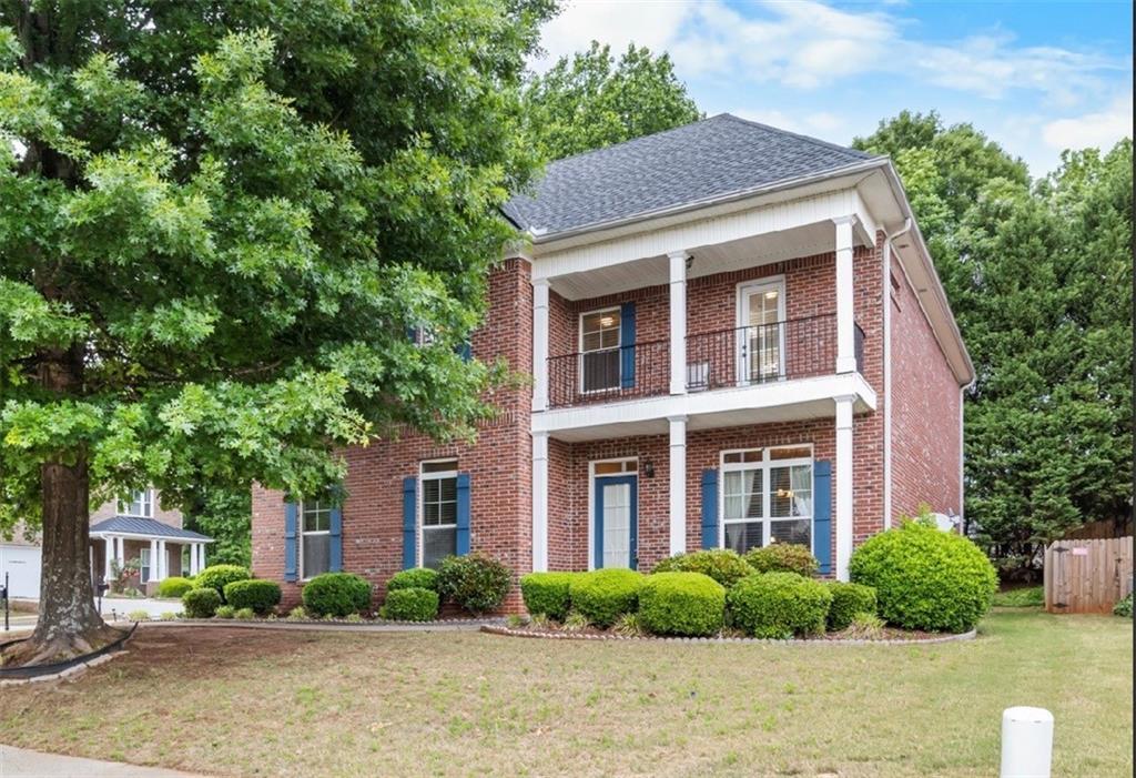 1128 Gateview Dr., Lawrenceville, GA 30046