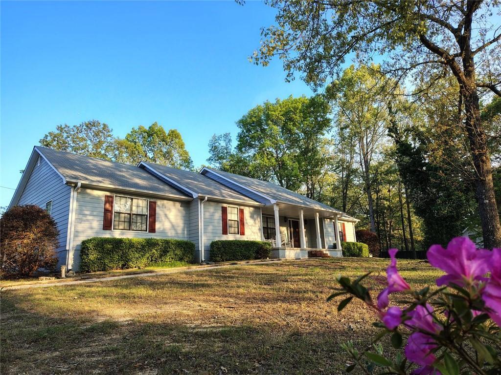 2011 Gleaton Rd., Conyers, GA 30013