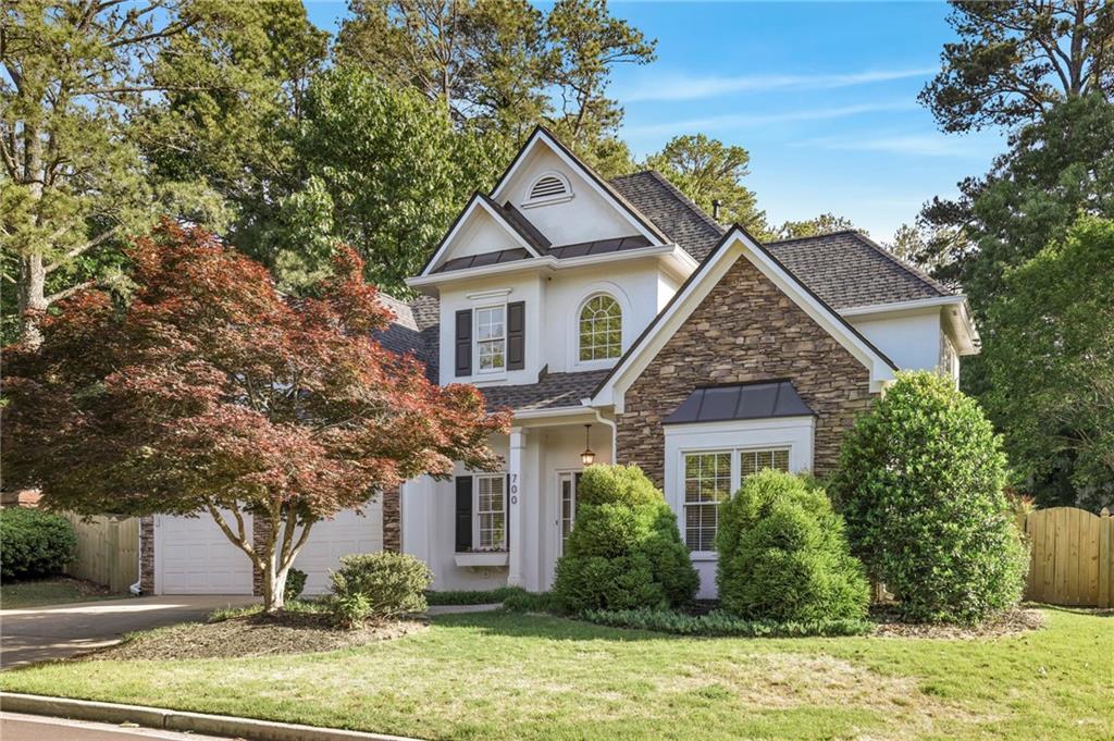 700 Orchard Ct., Atlanta, GA 30328