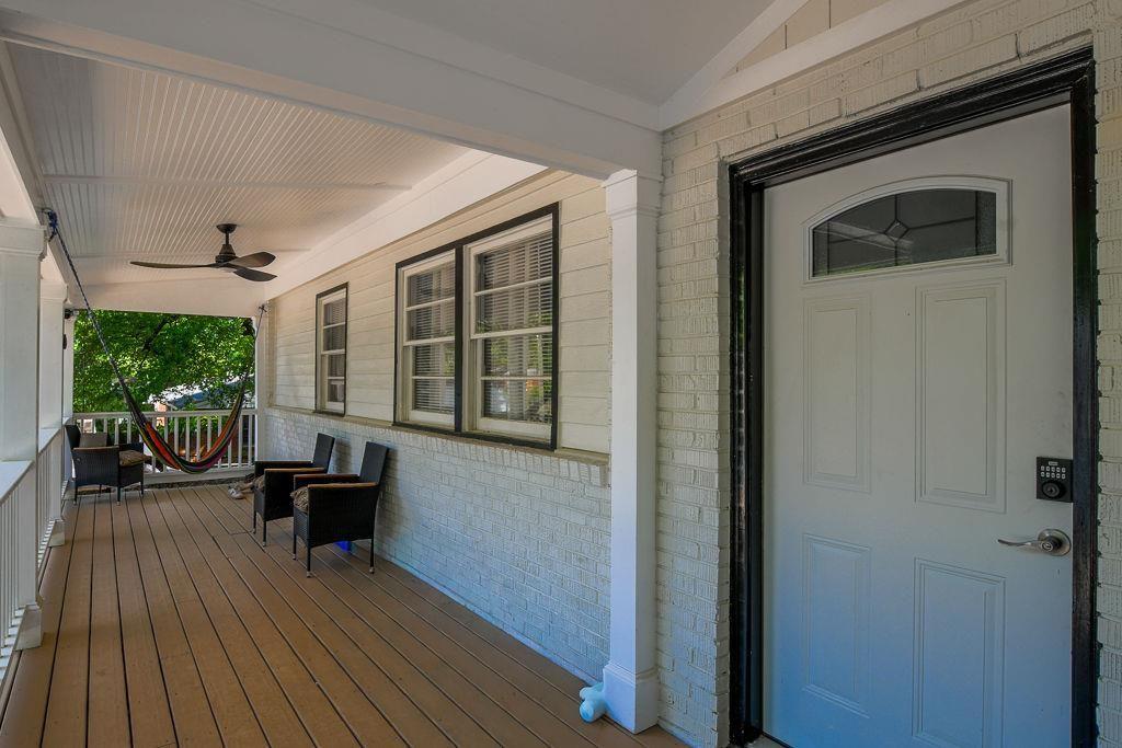 367 SE Macedonia Rd., Atlanta, GA 30354