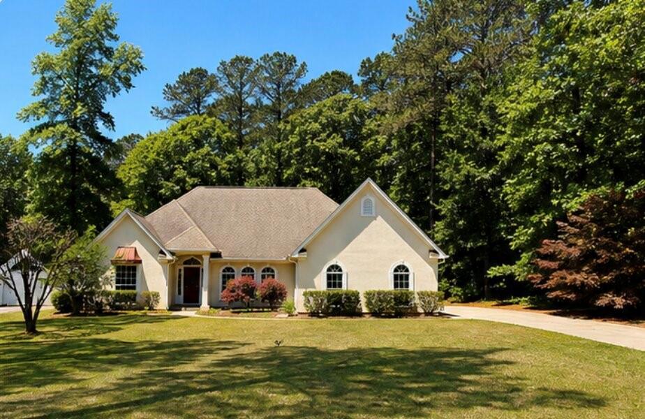 25 Blackfoot Tr., Sharpsburg, GA 30277
