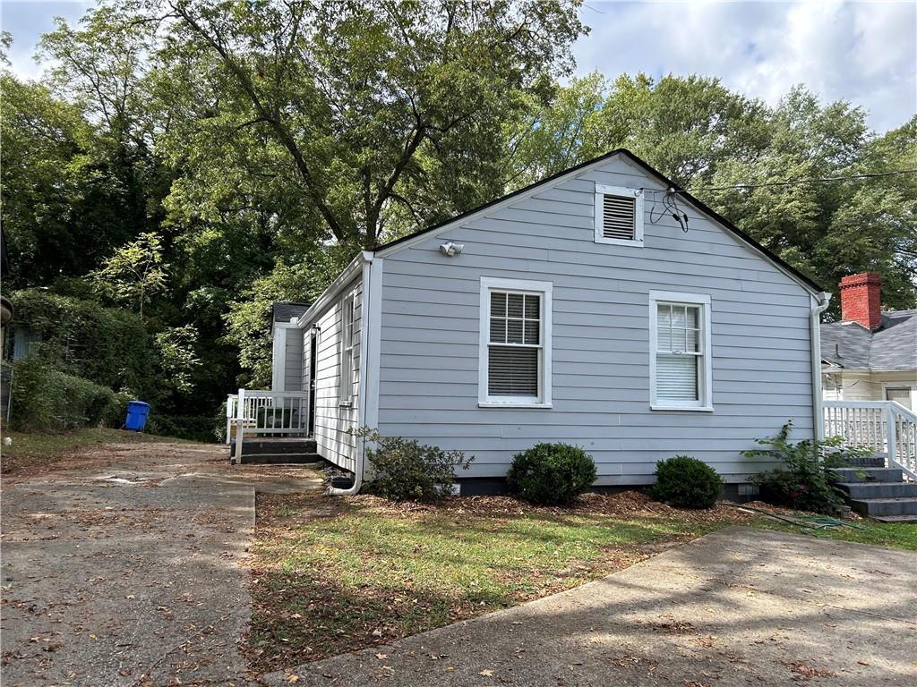 441 Holderness St., Atlanta, GA 30310