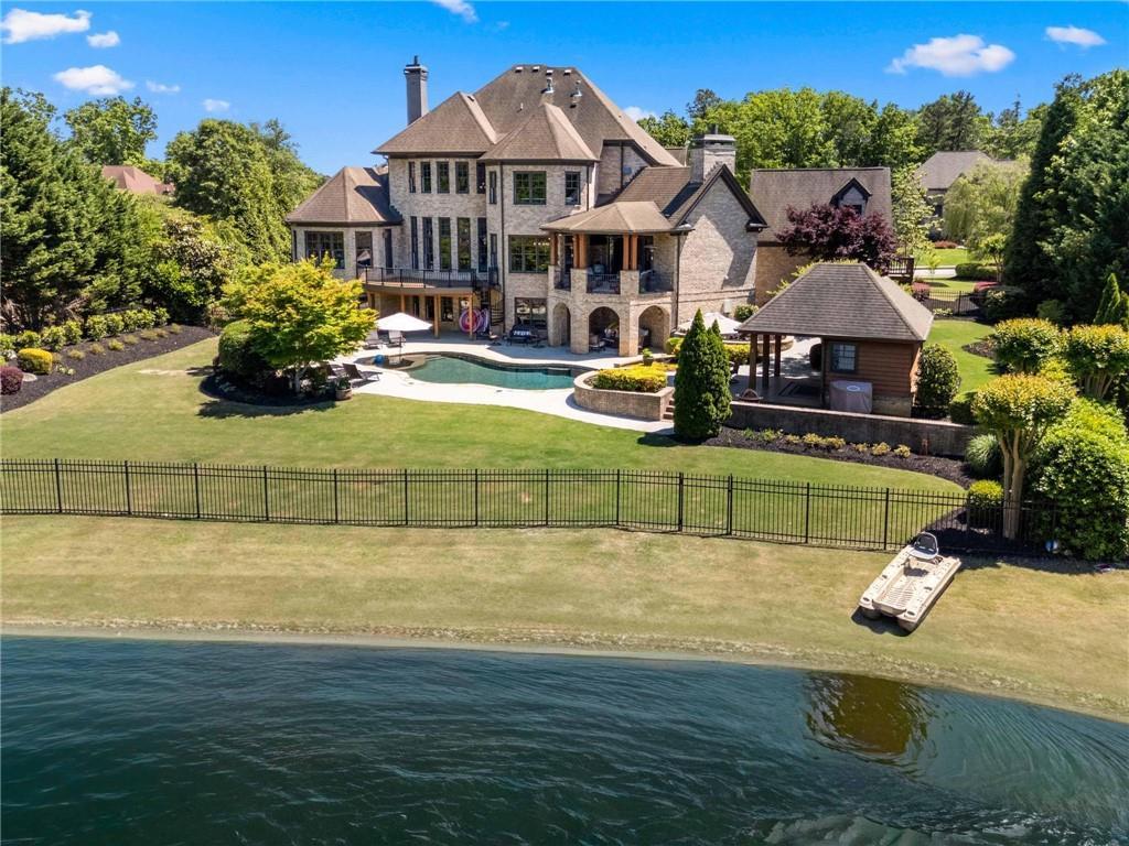 2725 Drayton Hall Dr., Buford, GA 30519