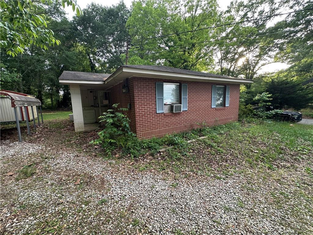 280 Crescent Dr., Gainesville, GA 30501