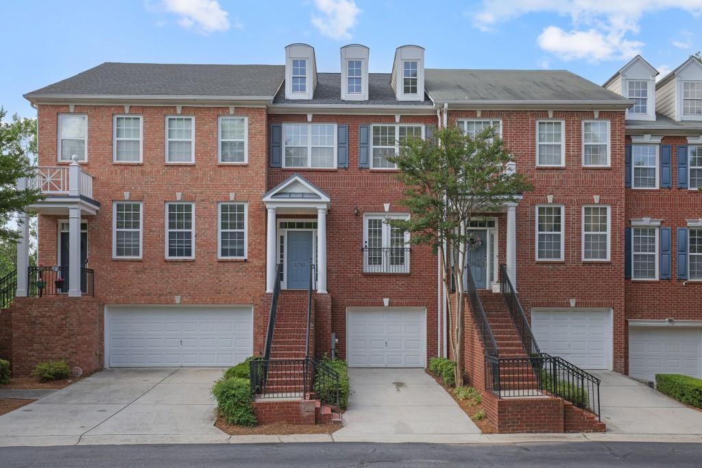1741 Highlands View, Smyrna, GA 30082