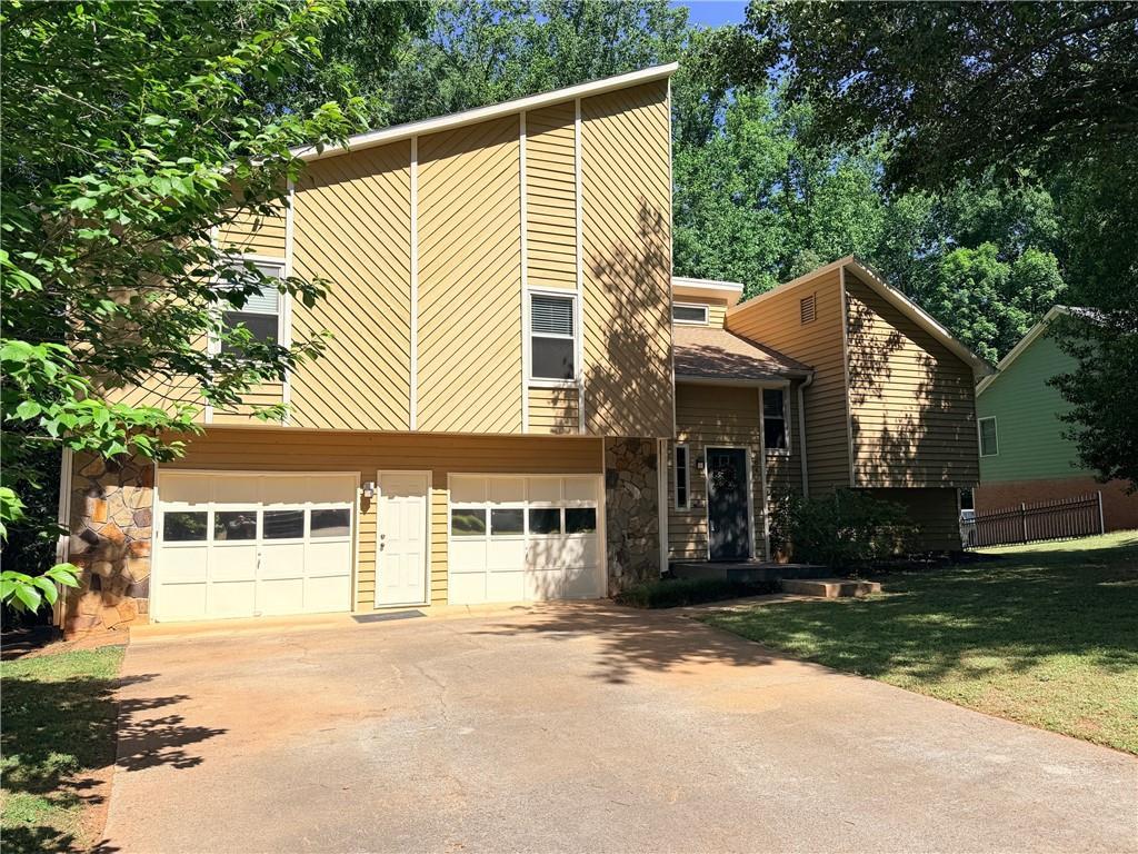 284 Angla Dr., Smyrna, GA 30082