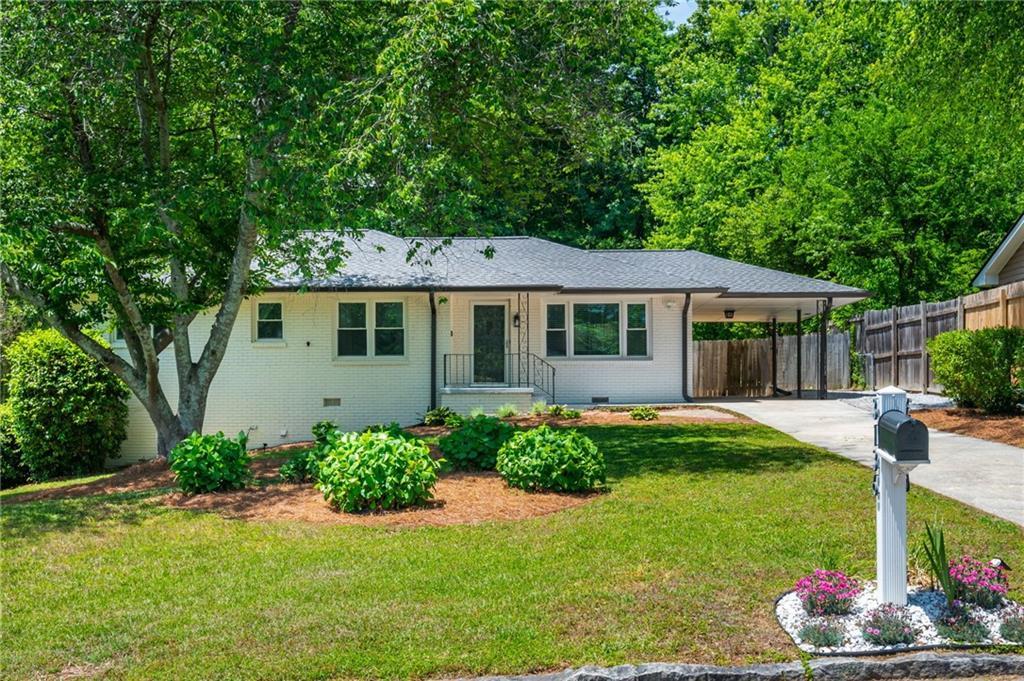 3136 Meadowood Ln., Atlanta, GA 30341