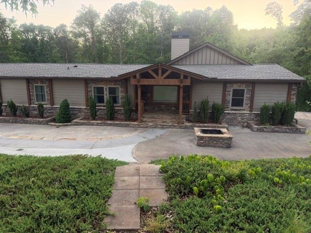 749 Dry Pond Ln., Canton, GA 30114