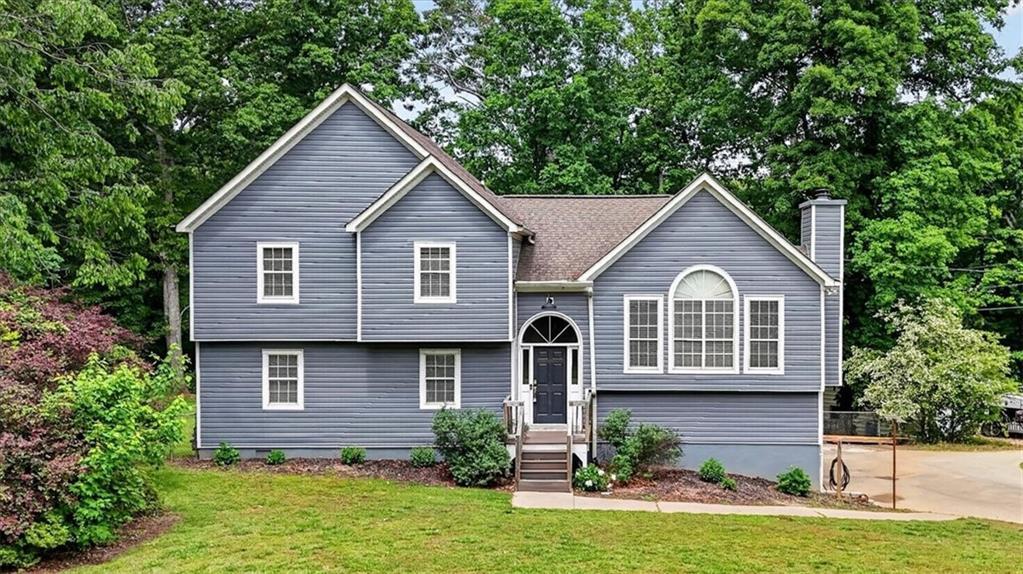 980 Woodvalley Dr., Canton, GA 30115