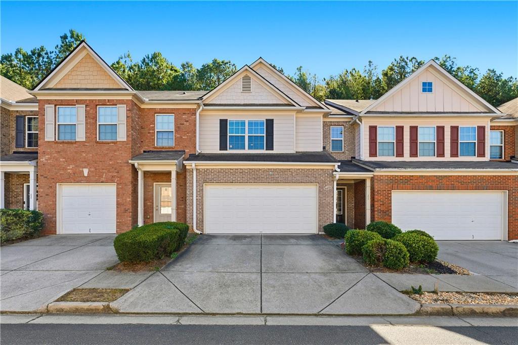3923 Snipes Ct., Lilburn, GA 30047