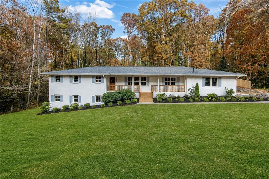 4956 Mountclaire Rd., Stone Mountain, GA 30087