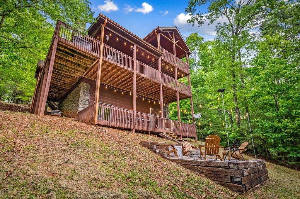 458 Sugar Mountain Rd., Blue Ridge, GA 30513