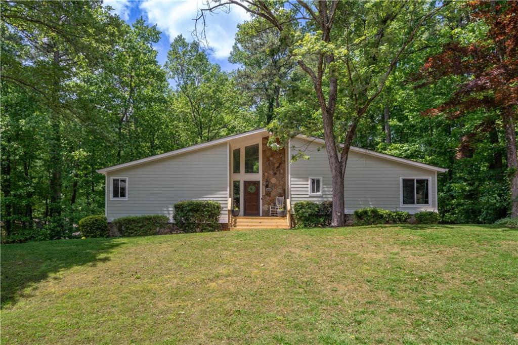 4419 Wood Creek Dr., Marietta, GA 30062