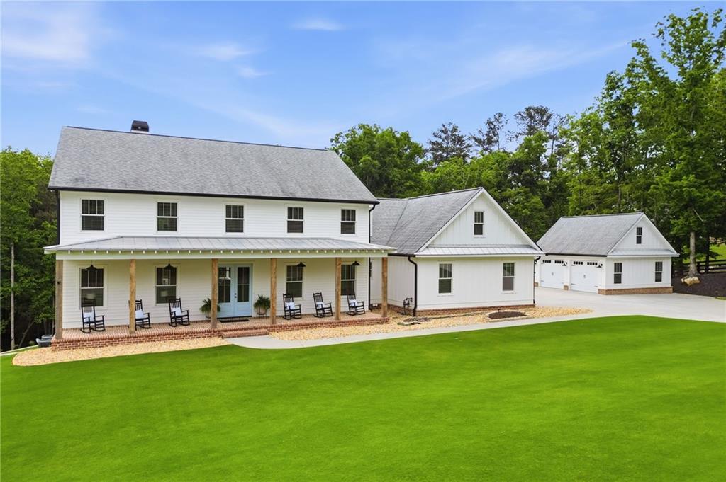 180 Laurel Ridge Ln., Ball Ground, GA 30107