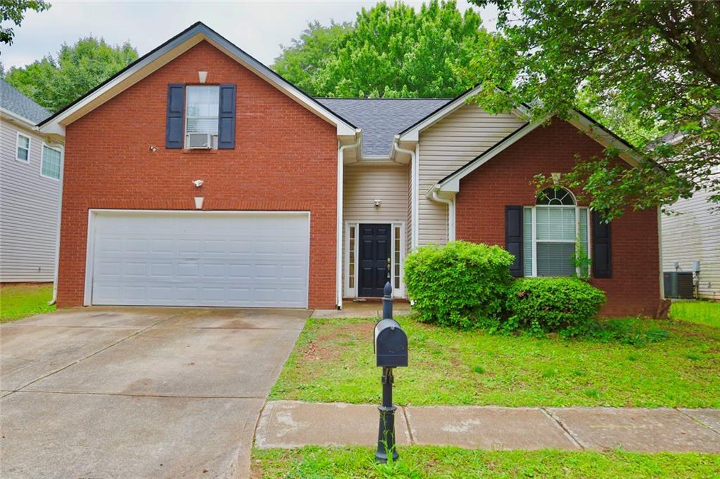 876 Ashton Oak Cir., Stone Mountain, GA 30083