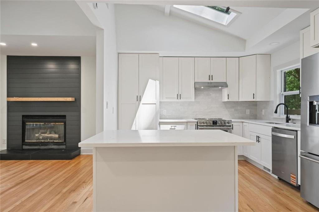 110 Bonnie Ln., Sandy Springs, GA 30328