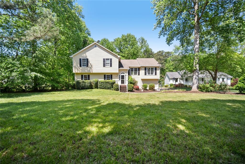 3933 Marguerite Dr., Acworth, GA 30101