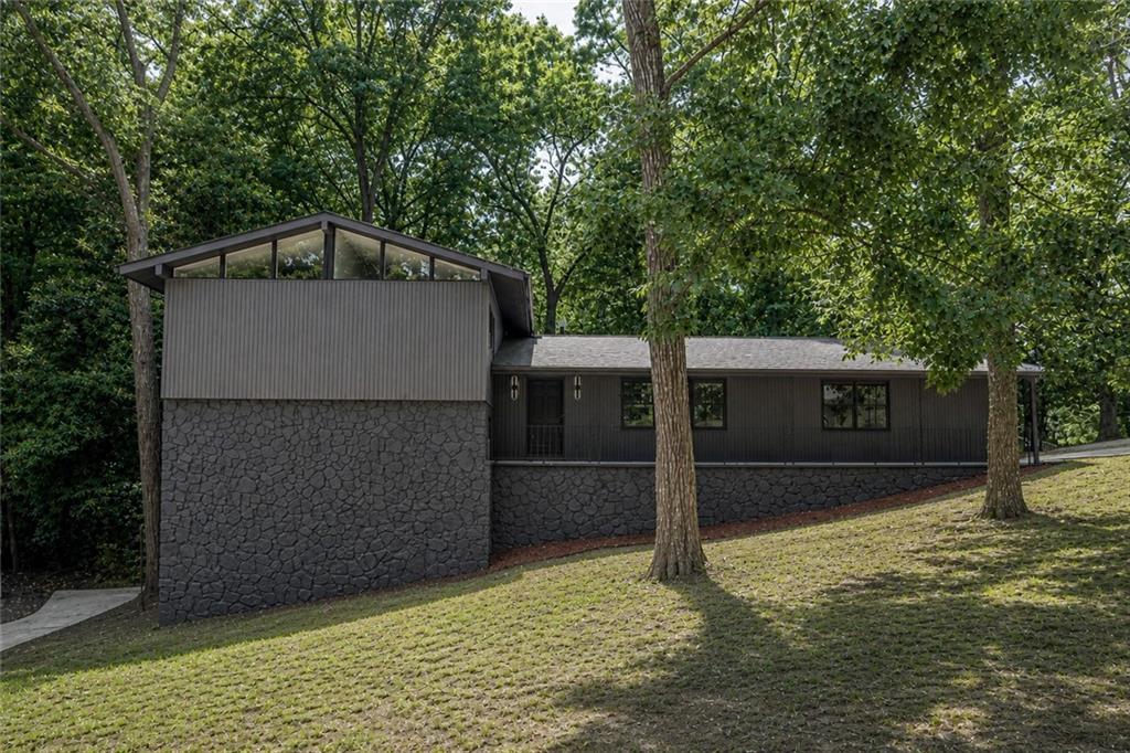 2568 Highland Dr., Conyers, GA 30013