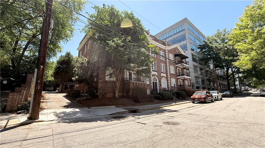 61 16th St. #4, Atlanta, GA 30309