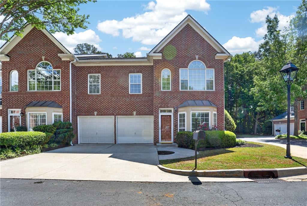 8000 Lexington Dr., Roswell, GA 30075