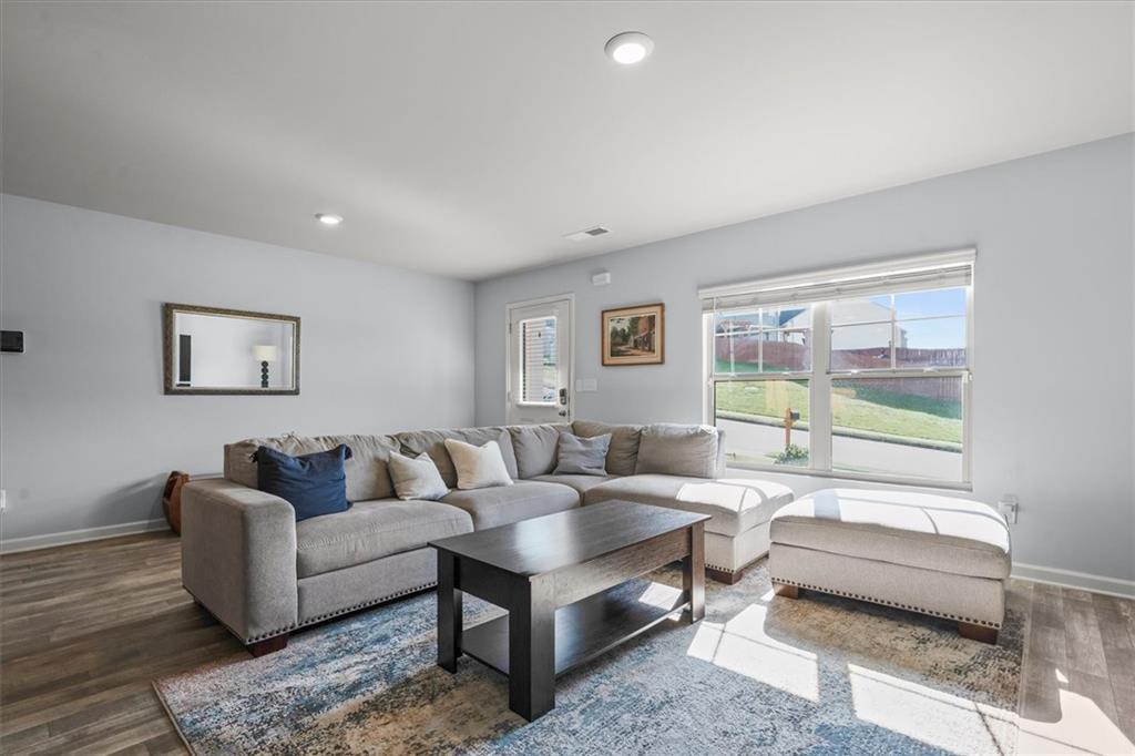 6550 Beaver Creek Tr., Atlanta, GA 30349