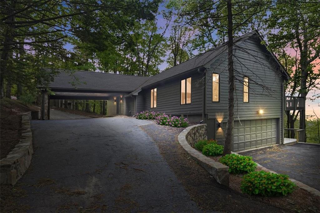 40 Sanderlin Mountain Dr., Jasper, GA 30143