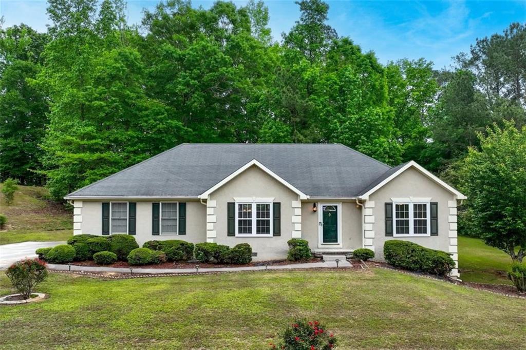 285 Burch Rd., Fayetteville, GA 30215