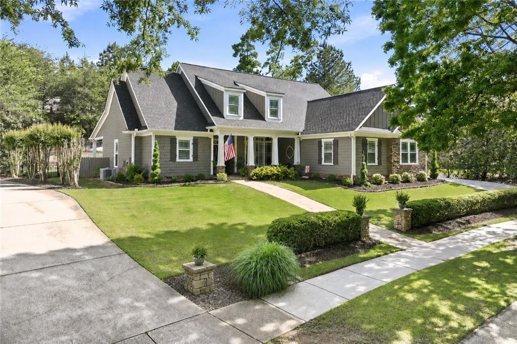 6808 Grand Marina Cir., Gainesville, GA 30506