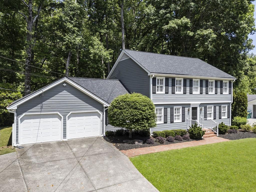6770 River Springs Ln., Atlanta, GA 30328