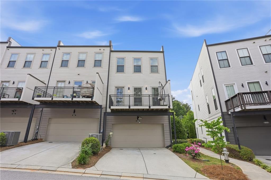846 Constellation Dr., Decatur, GA 30033