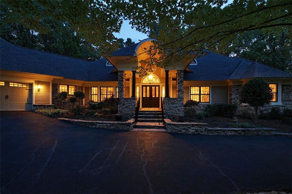 560 Shetland Trace, Big Canoe, GA 30143