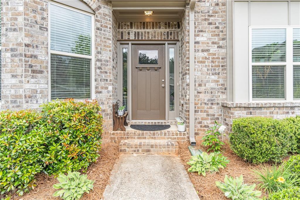 3948 Two Bridge Dr., Buford, GA 30518