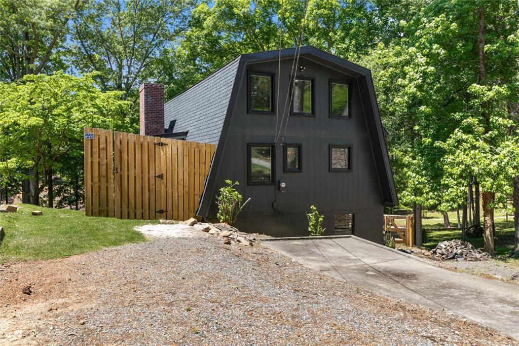 18 Oriole Dr., White, GA 30184